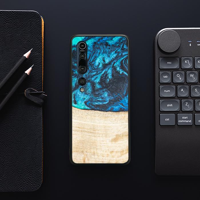 Xiaomi Mi 10 Handyhülle aus Harz und Holz - Synergy#F3