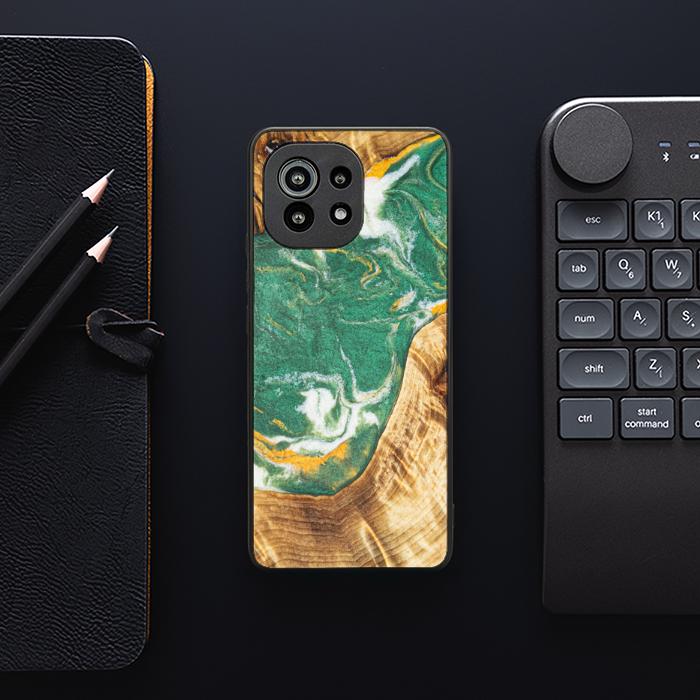 Xiaomi Mi 11 lite / 5G / 5G NE Handyhülle aus Harz und Holz - Synergy#E20