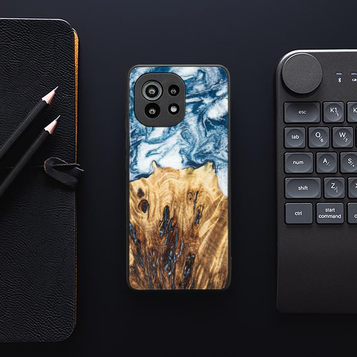 Xiaomi Mi 11 lite / 5G / 5G NE Handyhülle aus Harz und Holz - Synergy#E23