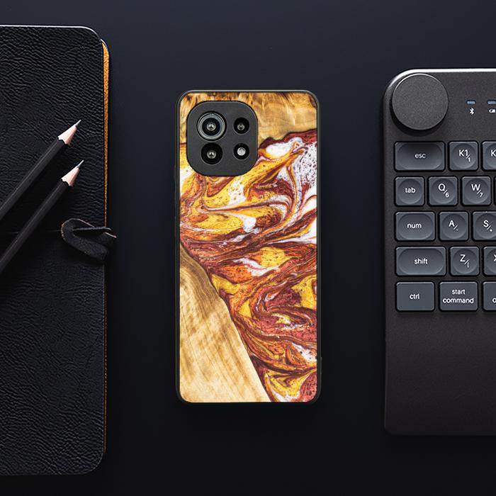 Xiaomi Mi 11 lite / 5G / 5G NE Handyhülle aus Harz und Holz - Synergy#E4