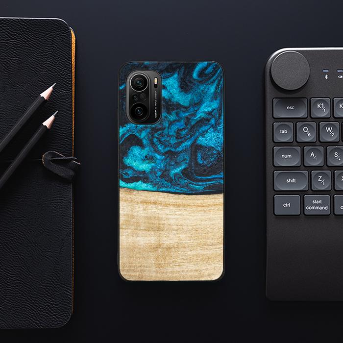 Xiaomi Mi 11i Handyhülle aus Harz und Holz - Synergy#F11