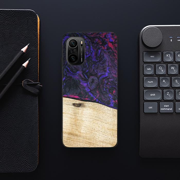 Xiaomi Mi 11i Handyhülle aus Harz und Holz - Synergy#F18