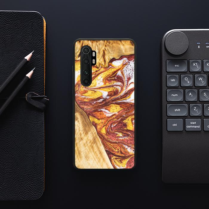Xiaomi Mi NOTE 10 lite Handyhülle aus Harz und Holz - Synergy#E4