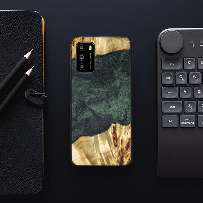 Xiaomi POCO M3 Handyhülle aus Harz und Holz - Synergy#E14