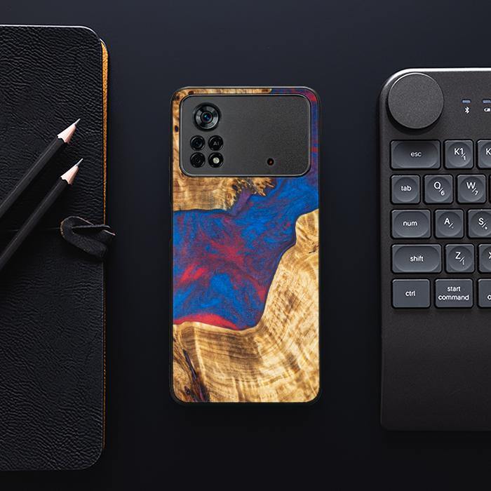 Xiaomi POCO X4 Pro 5G Handyhülle aus Harz und Holz - Synergy#E10