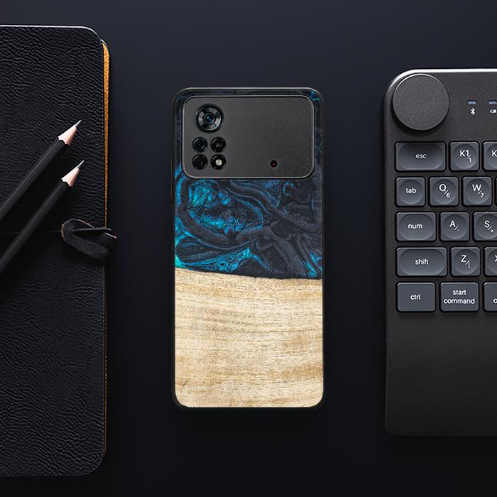 Xiaomi POCO X4 Pro 5G Handyhülle aus Harz und Holz - Synergy#F13
