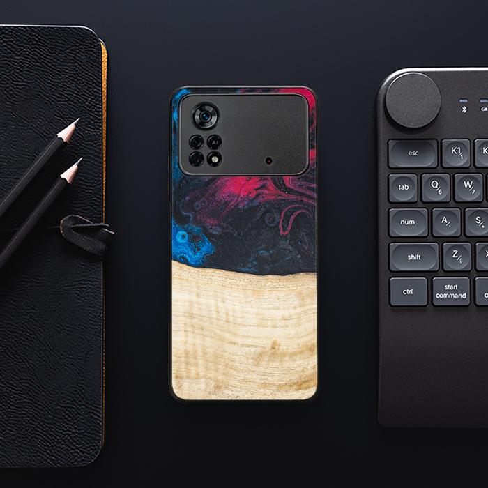 Xiaomi POCO X4 Pro 5G Handyhülle aus Harz und Holz - Synergy#F14