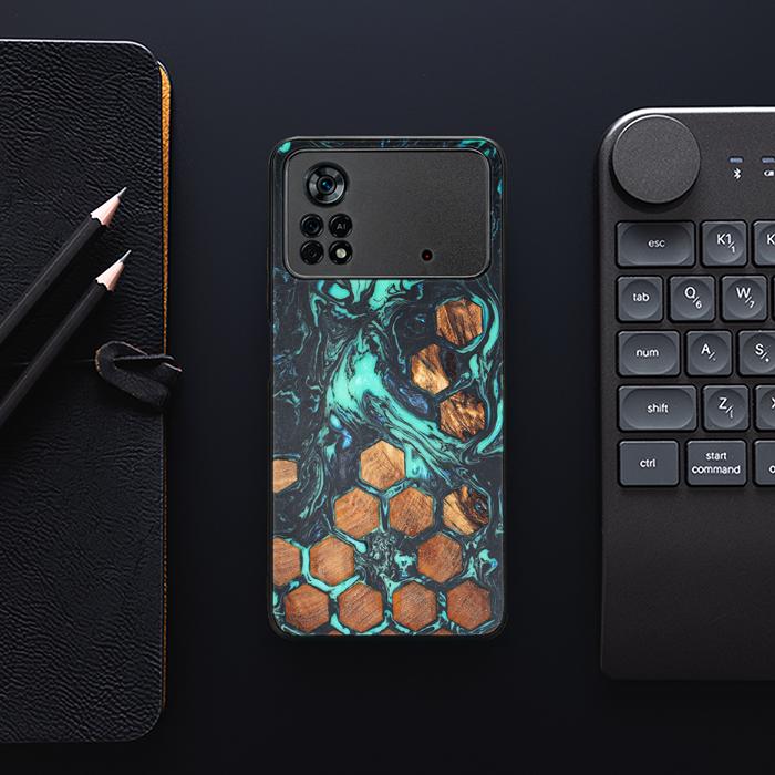 Xiaomi POCO X4 Pro 5G Handyhülle aus Harz und Holz - Synergy#F28