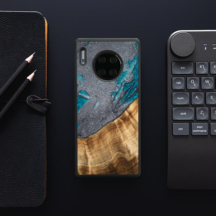 Huawei Mate 30 Pro Handyhülle aus Harz und Holz - Synergy#C45