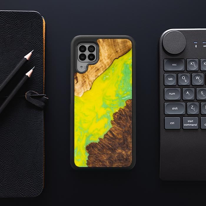 Huawei P40 lite Handyhülle aus Kunstharz und Holz - SYNERGY# A12