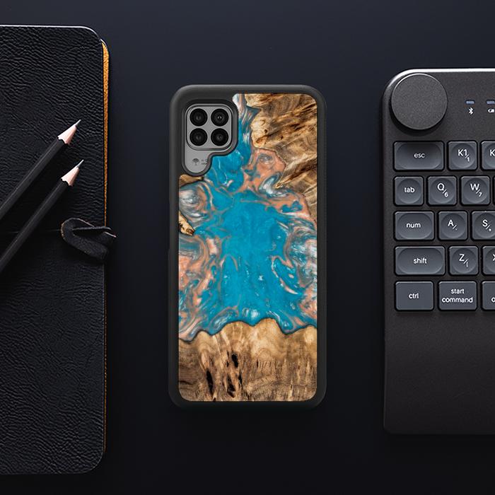 Huawei P40 lite Etui na telefon z żywicy i drewna - SYNERGY#A97