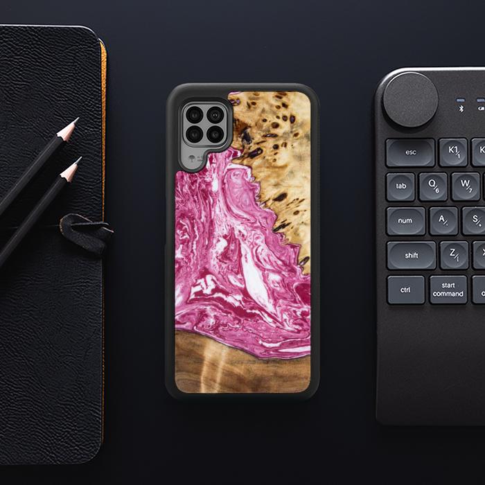 Huawei P40 lite Etui na telefon z żywicy i drewna - Synergy#129