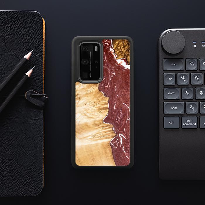 Huawei P40 Pro Etui na telefon z żywicy i drewna - SYNERGY#316