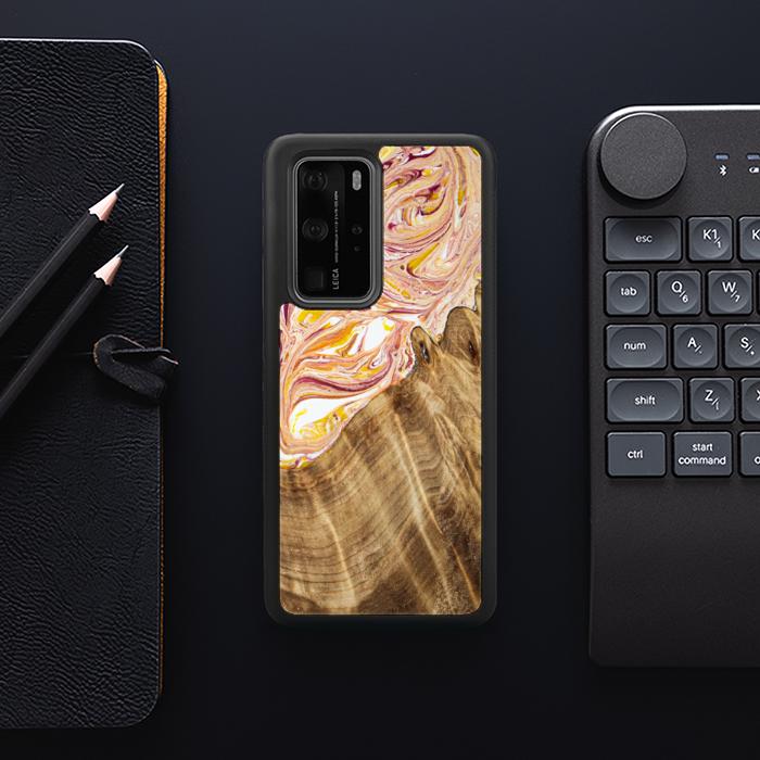 Huawei P40 Pro Etui na telefon z żywicy i drewna - SYNERGY#C48