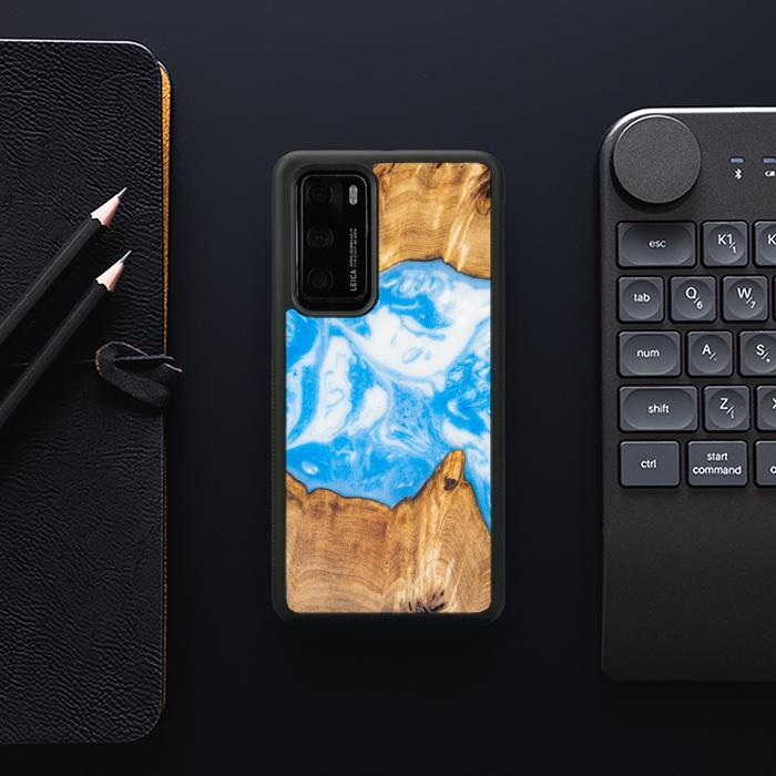 Huawei P40 Handyhülle aus Harz und Holz - Synergy#A34