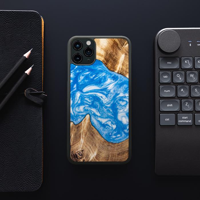 iPhone 11 Pro Max Etui na telefon z żywicy i drewna - SYNERGY#325