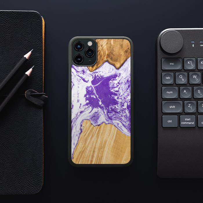 iPhone 11 Pro Max Handyhülle aus Kunstharz und Holz - SYNERGY# A80