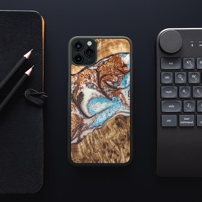 iPhone 11 Pro Max Resin & Wood Phone Case - Synergy#B11