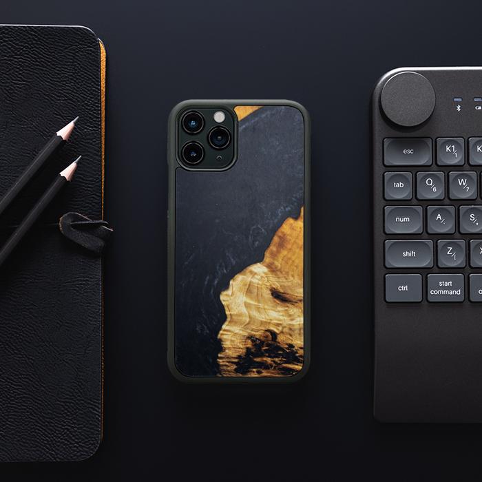 iPhone 11 Pro Etui na telefon z żywicy i drewna - Synergy#B18