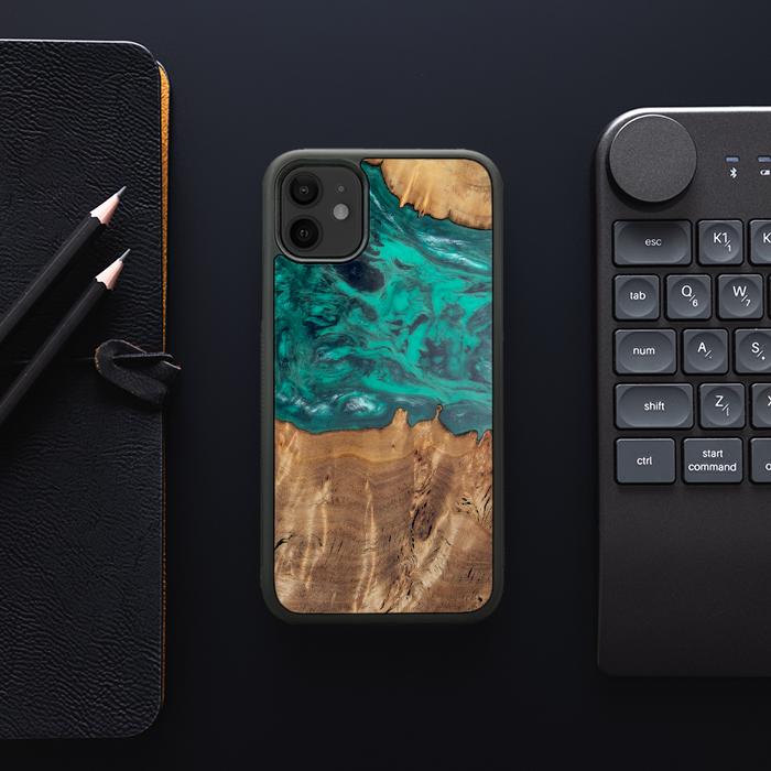 iPhone 11 Resin & Wood Phone Case - Synergy#D112