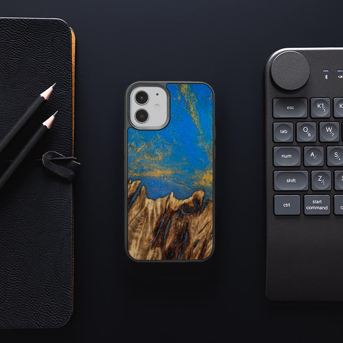 iPhone 12 Mini Handyhülle aus Kunstharz und Holz - SYNERGY#C43