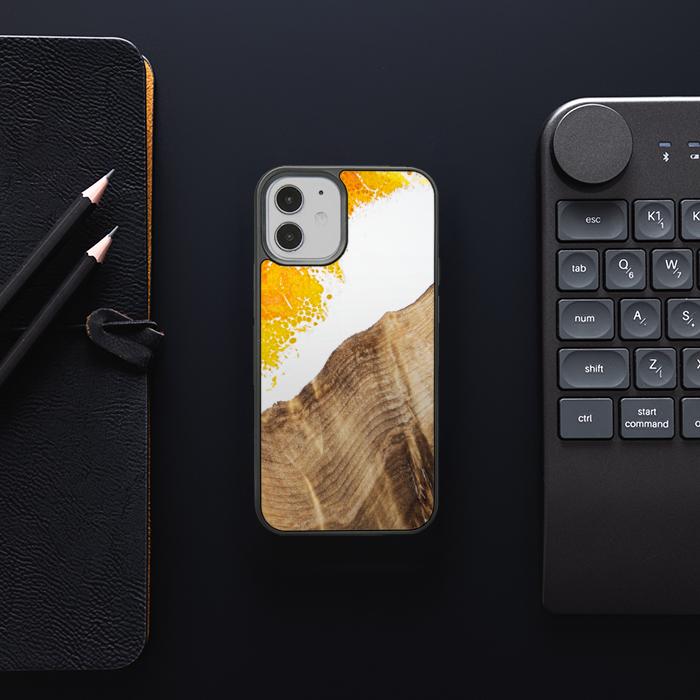 iPhone 12 Mini Etui na telefon z żywicy i drewna - Synergy#C28