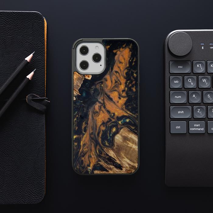 iPhone 12 Pro Max Etui na telefon z żywicy i drewna - Synergy#162