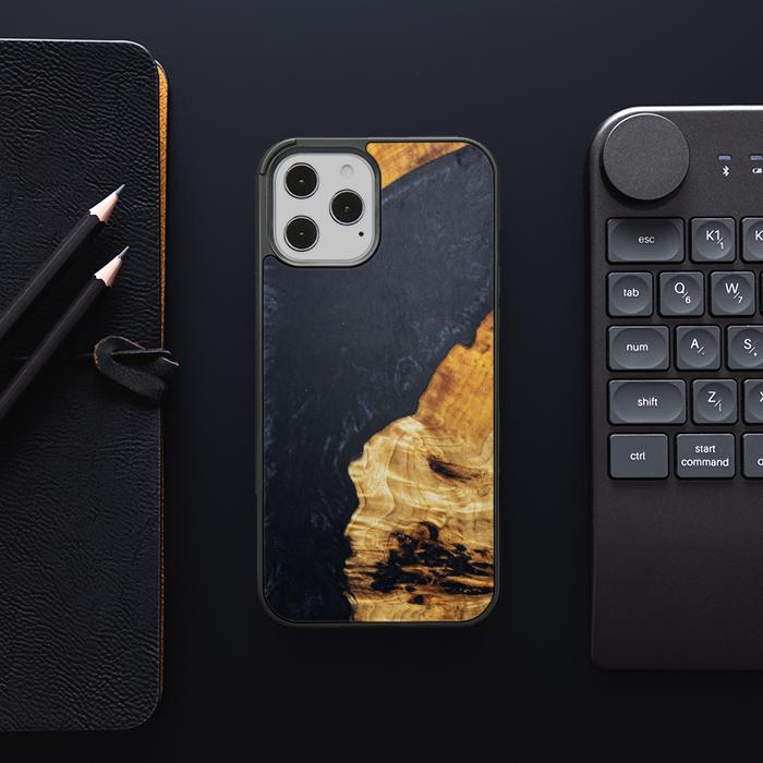 iPhone 12 Pro Max Etui na telefon z żywicy i drewna - Synergy#B18
