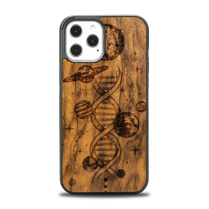 iPhone 12 Pro Max Drewniane etui na telefon - kosmiczne DNA (Imbuia)