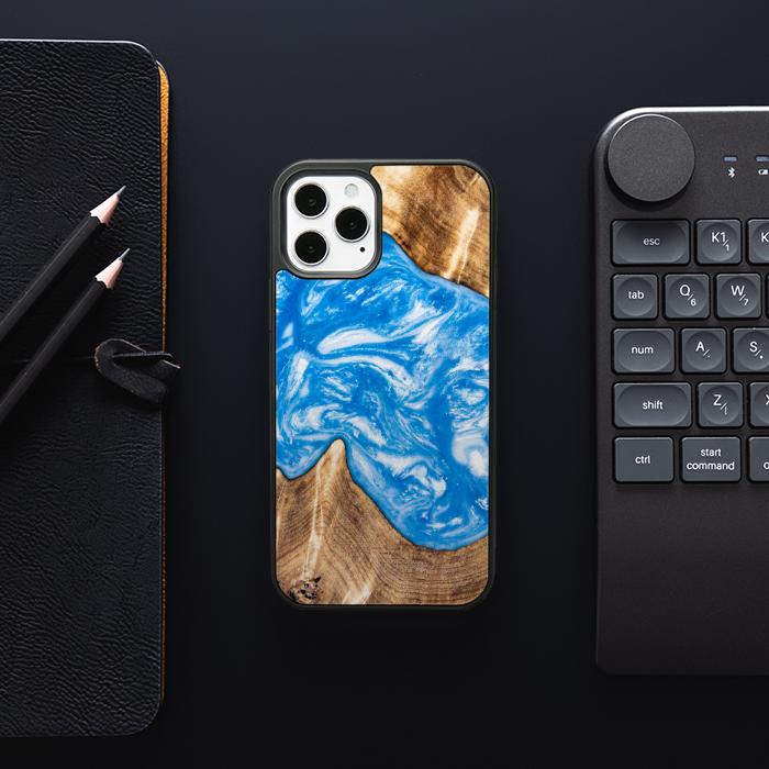 iPhone 12 Pro Etui na telefon z żywicy i drewna - SYNERGY#325