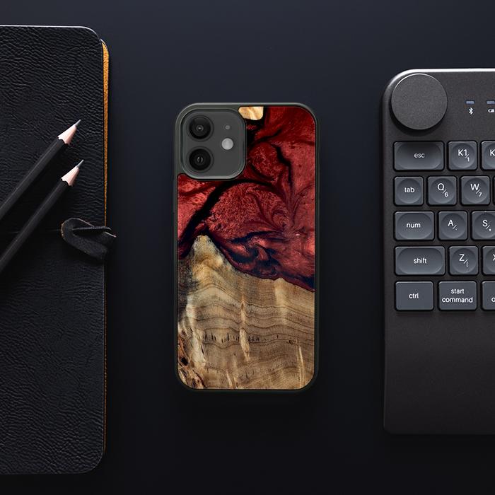 iPhone 12 etui na telefon z żywicy i drewna - Synergy#D122