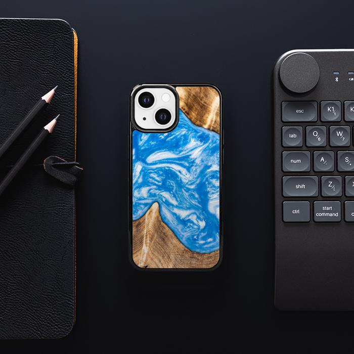 iPhone 13 Mini Etui na telefon z żywicy i drewna - SYNERGY#325