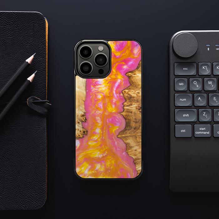 iPhone 13 Pro Max Etui na telefon z żywicy i drewna - SYNERGY#A20