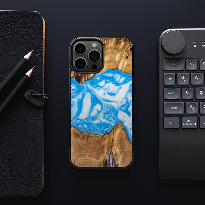 iPhone 13 Pro Max Etui na telefon z żywicy i drewna - SYNERGY#A29
