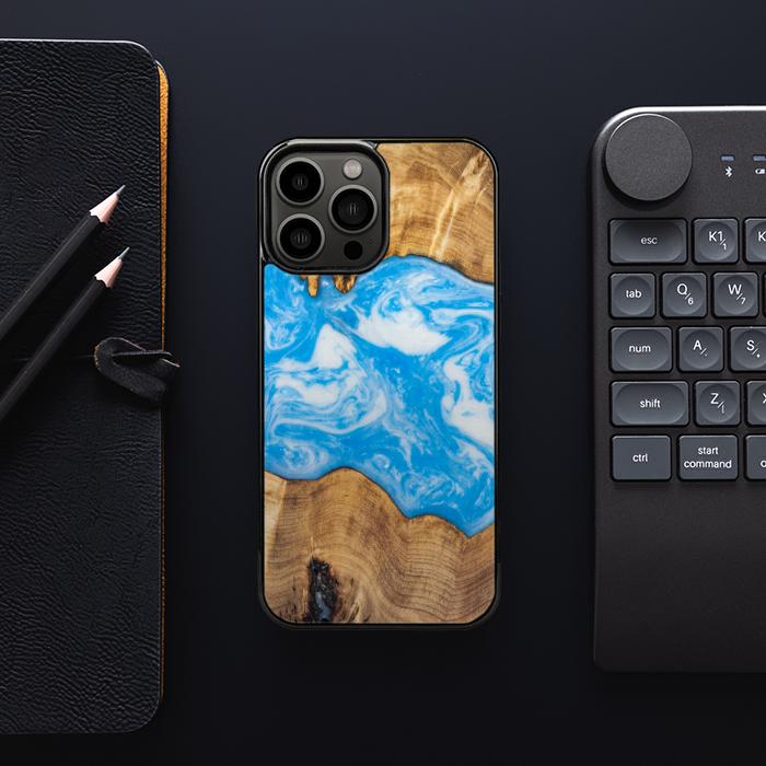 iPhone 13 Pro Max Etui na telefon z żywicy i drewna - SYNERGY#A31