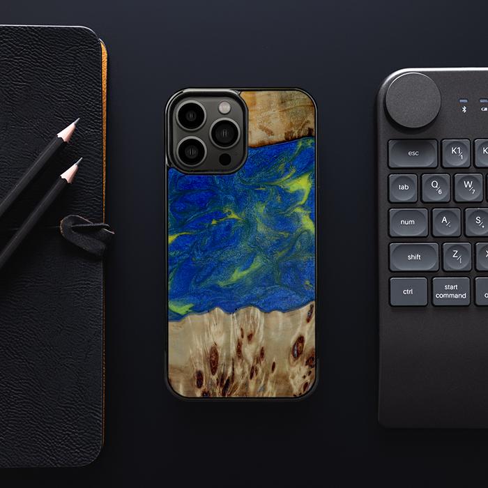 iPhone 13 Pro Max Etui na telefon z żywicy i drewna - Synergy#D102