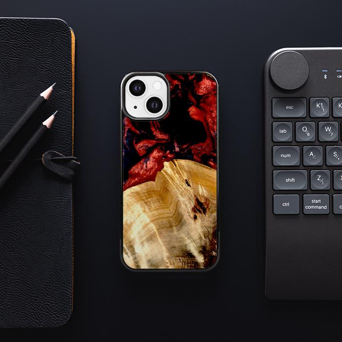 iPhone 13 etui na telefon z żywicy i drewna - Synergy#D117