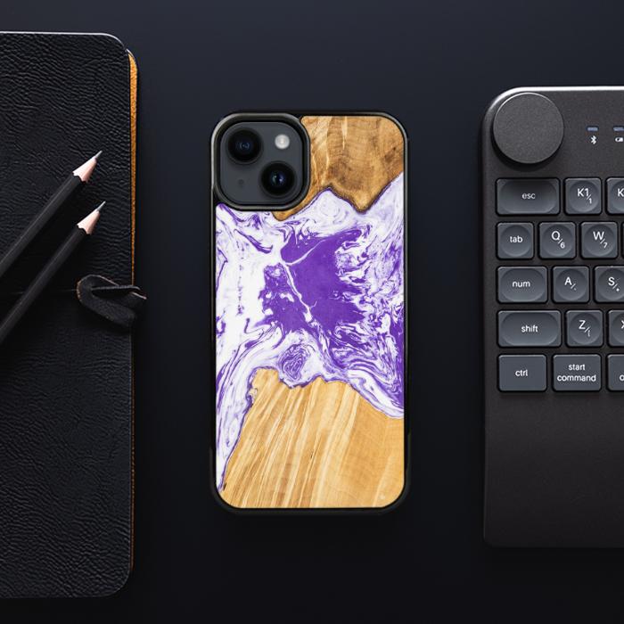 iPhone 14 Plus Resin & Wood Phone Case - SYNERGY#A80