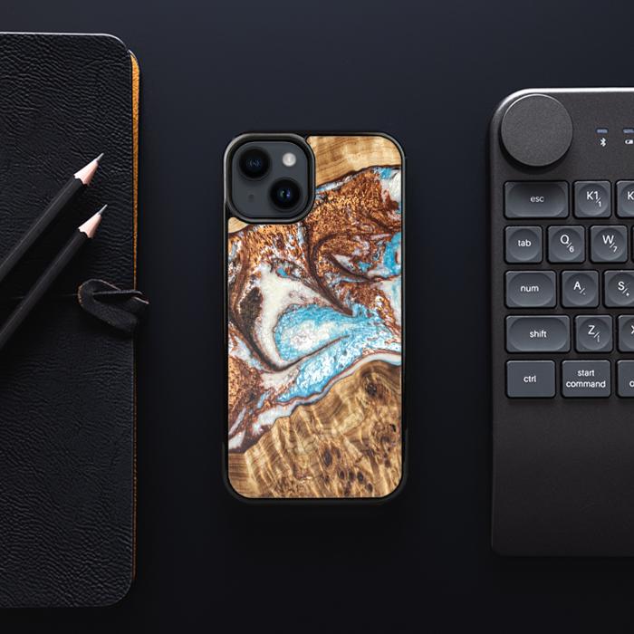 iPhone 14 etui na telefon z żywicy i drewna - Synergy#B11