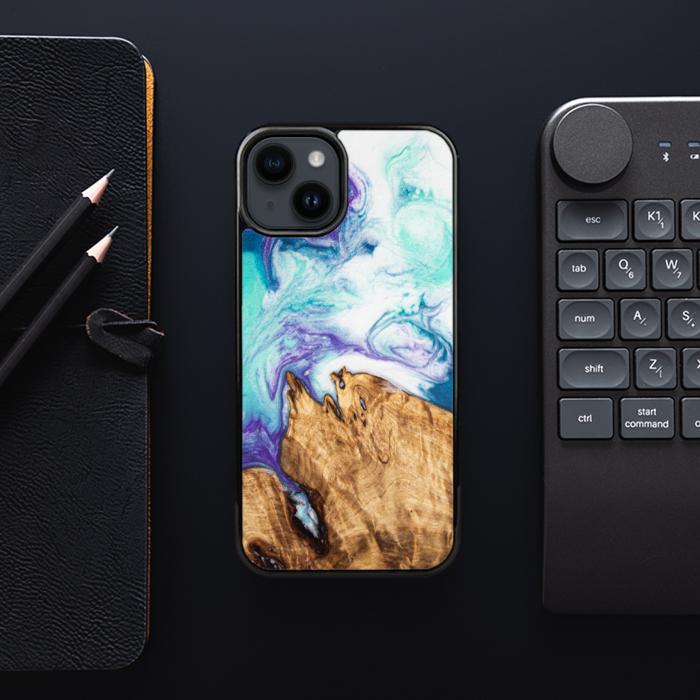 iPhone 15 Plus Etui na telefon z żywicy i drewna - SYNERGY#C17