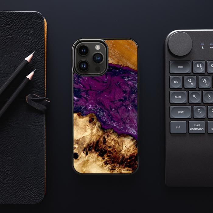 iPhone 15 Pro Max Etui na telefon z żywicy i drewna - Synergy#D134