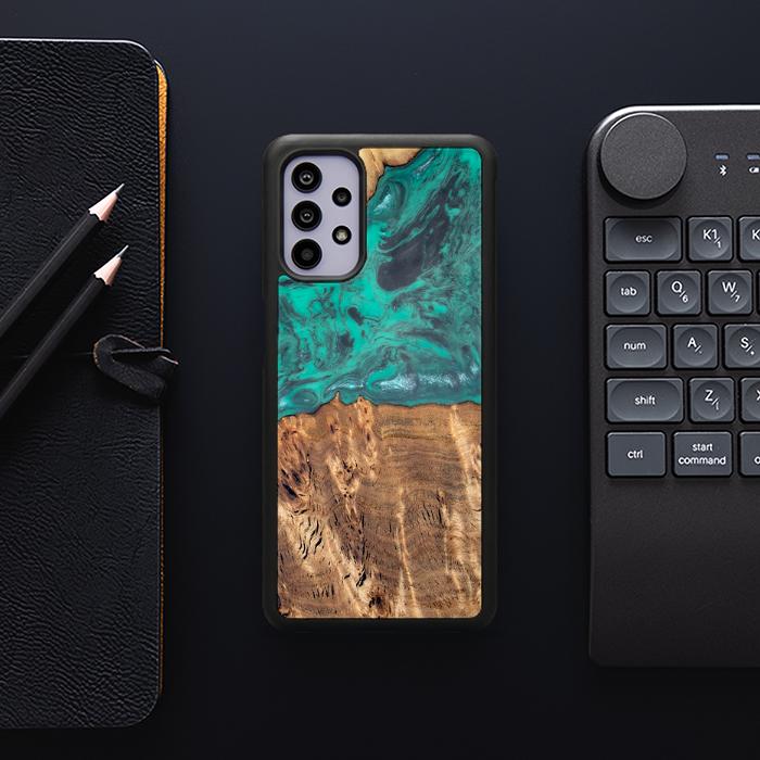 Samsung Galaxy A32 4G Handyhülle aus Harz und Holz - Synergy#D108