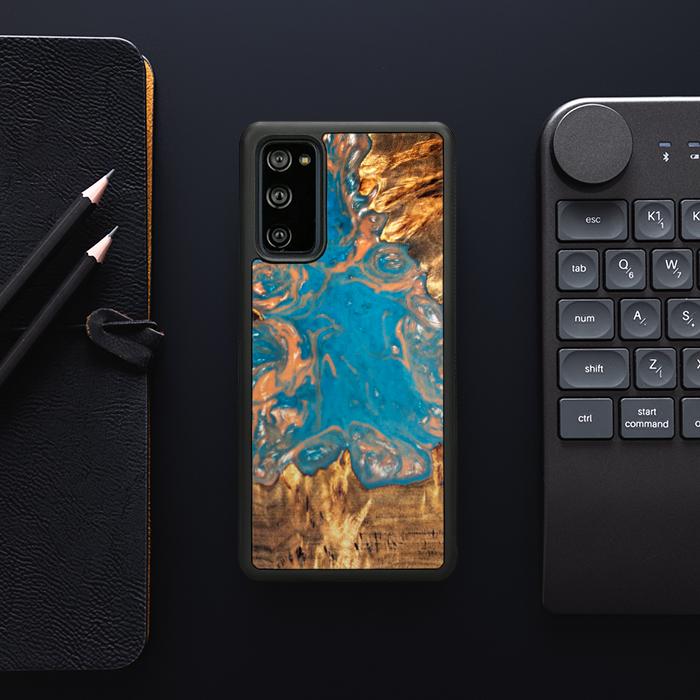 Samsung Galaxy S20 FE Etui na telefon z żywicy i drewna - SYNERGY#B22