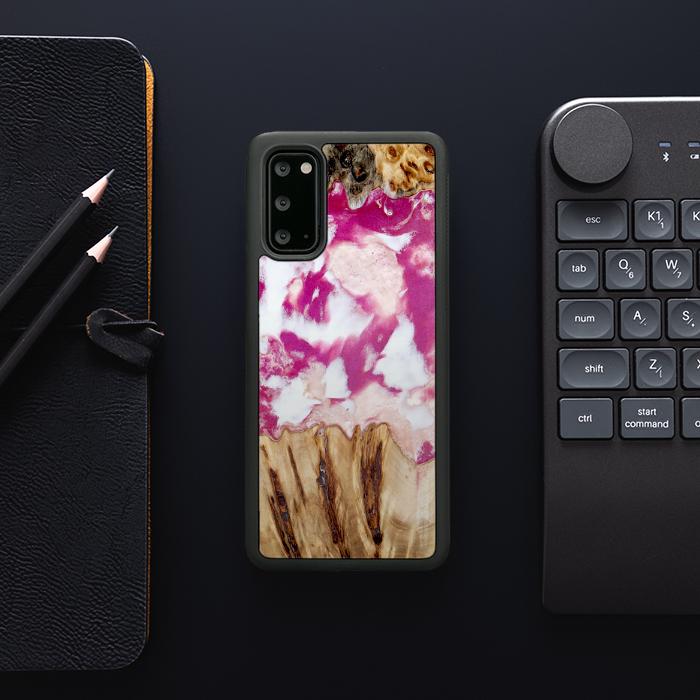 Etui na telefon Samsung Galaxy S20 wykonane z żywicy i drewna - Synergy#D124