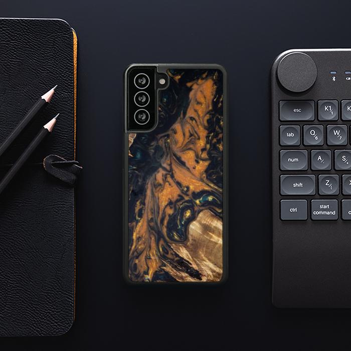 Samsung Galaxy S21 FE Etui na telefon z żywicy i drewna - Synergy#162