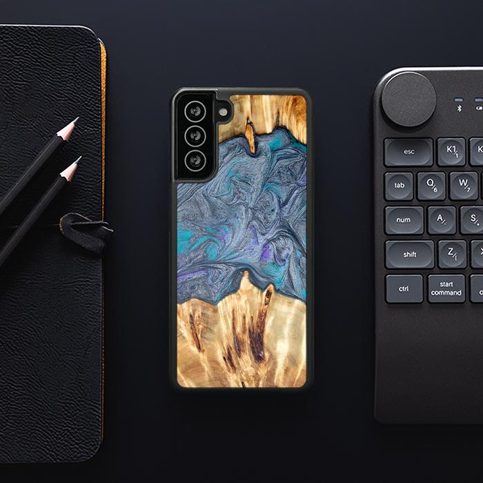 Samsung Galaxy S21 FE Handyhülle aus Harz und Holz - Synergy#D135
