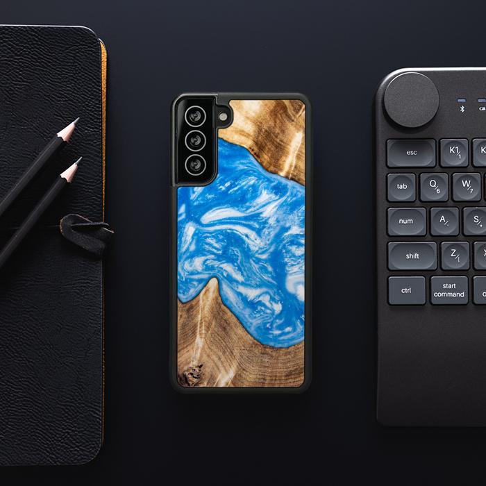 Etui na telefon Samsung Galaxy S21 wykonane z żywicy i drewna - SYNERGY#325