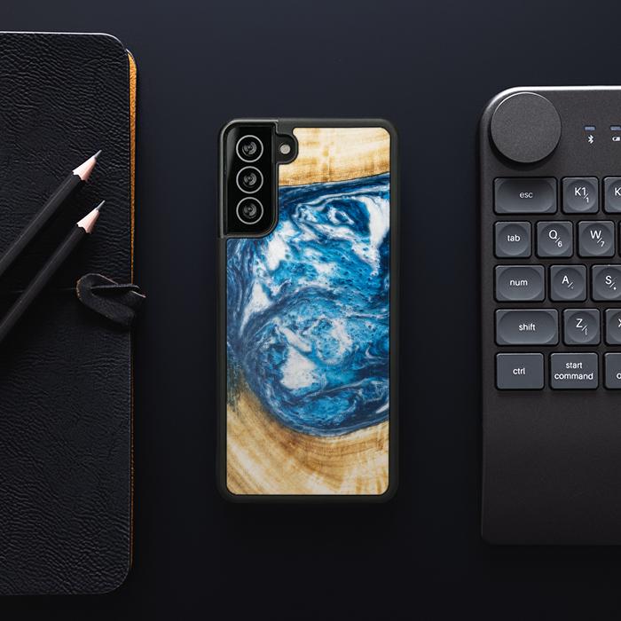 Etui na telefon Samsung Galaxy S21 wykonane z żywicy i drewna - SYNERGY#350