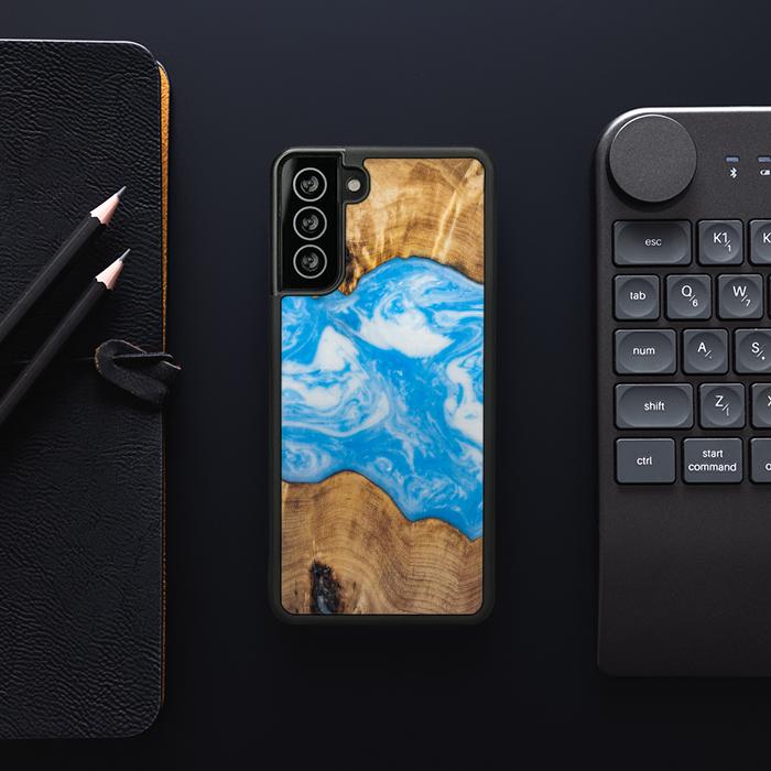 Etui na telefon Samsung Galaxy S21 wykonane z żywicy i drewna - SYNERGY#A31
