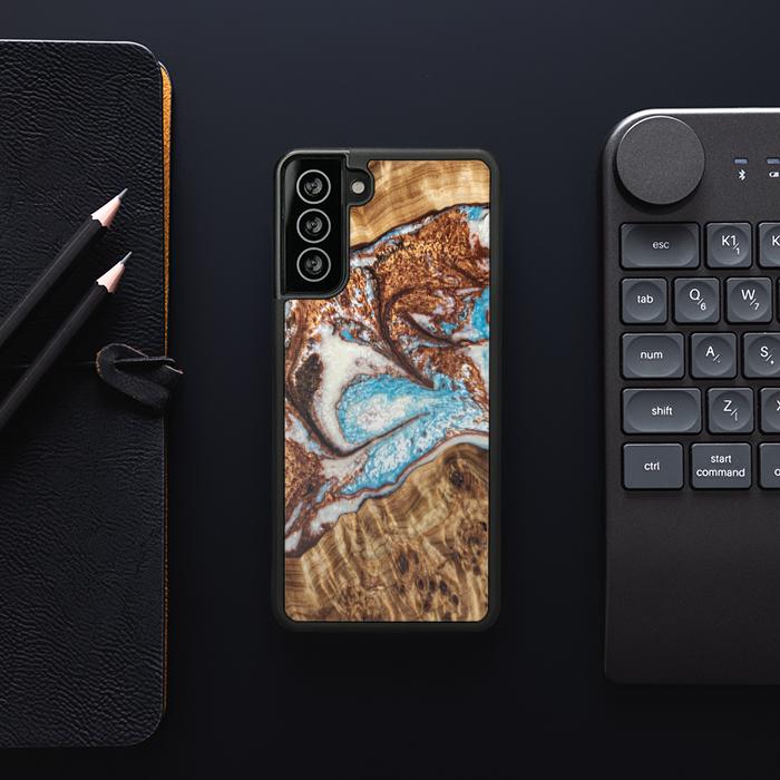Etui na telefon Samsung Galaxy S21 wykonane z żywicy i drewna - Synergy#B11